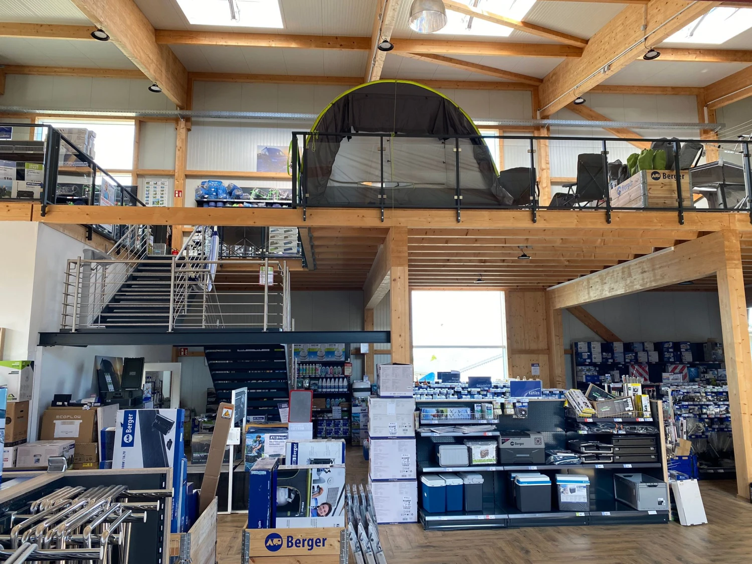 Shop Caravan & Reisemobil Center Isaak